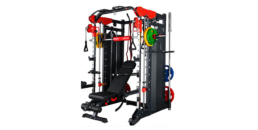 lat pulldown using cable machine